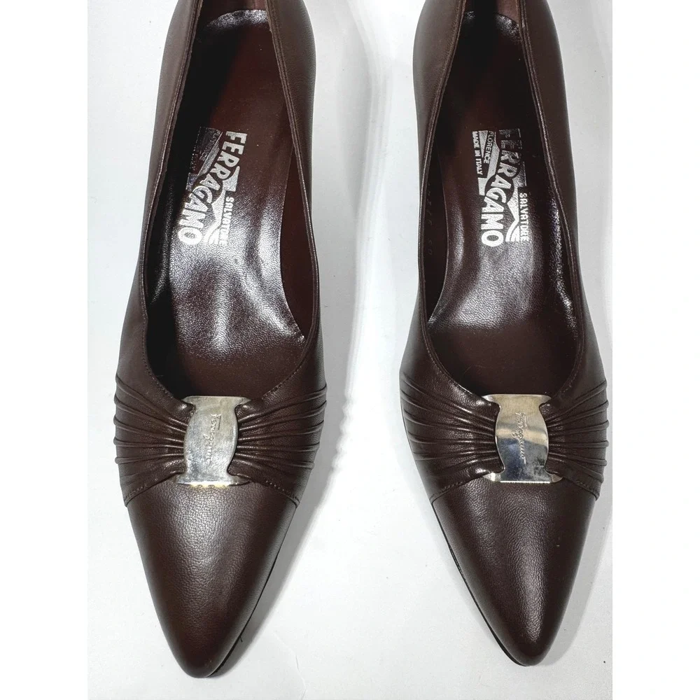 Salvatore Ferragamo Women Dark Brown Leather Pointed Toe Kitten Heels Size 8.5 B